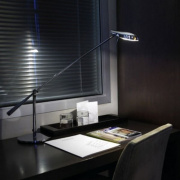 настольная лампа для офиса